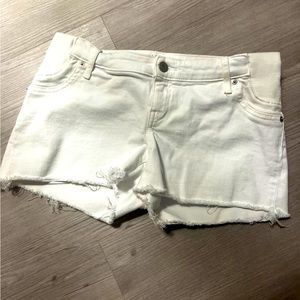 Gap maternity shorts